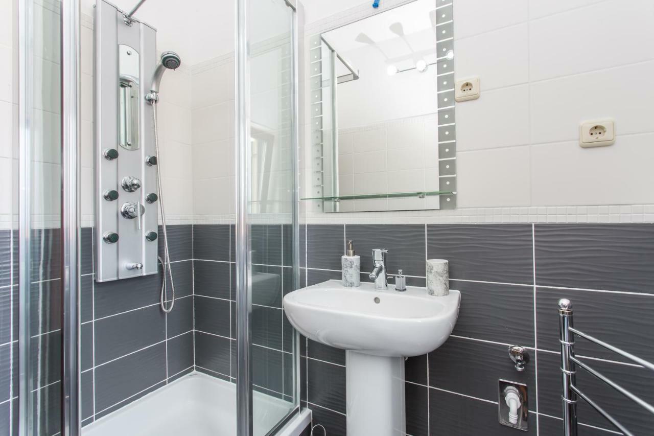 Apartments Tb Porat  Kültér fotó