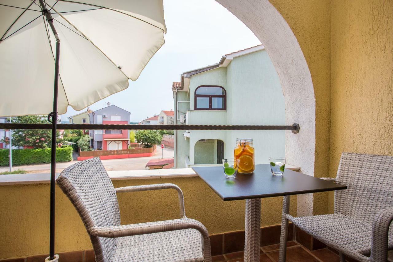 Apartments Tb Porat  Kültér fotó